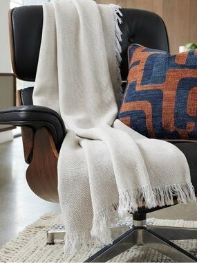 SFERRA Luxury 100% Cotton Textured Throw 50x60 Made in Portugal Neutral Fringe